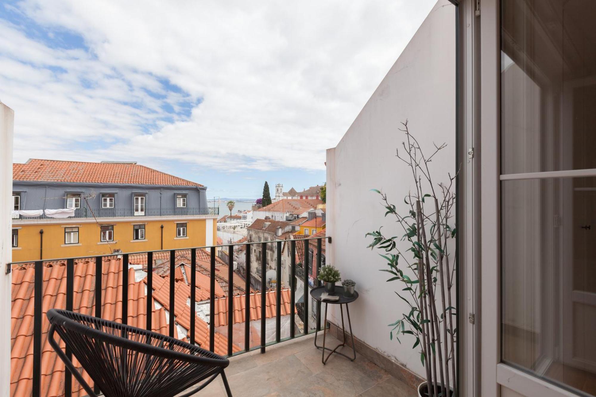 Апартаменти Flh Portas Do Sol Duplex With Terrace Лісабон Екстер'єр фото